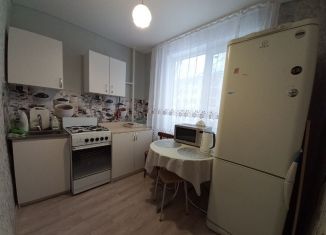 Продаю однокомнатную квартиру, 30 м2, Нижнекамск, проспект Химиков, 30