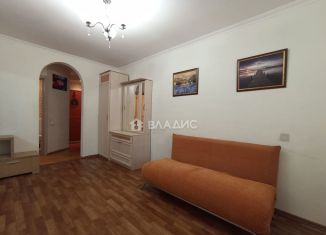 Продается двухкомнатная квартира, 40 м2, Крым, улица Дмитрия Ульянова, 20