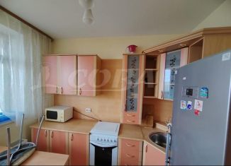 Аренда 2-комнатной квартиры, 55 м2, Тюменская область, улица Газовиков, 53