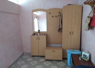 Продается 2-ком. квартира, 45 м2, посёлок Кез, Ключевая улица, 20