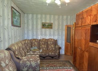 Трехкомнатная квартира на продажу, 47 м2, село Аксаково, Подлесная улица, 2А