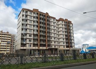 Продается многокомнатная квартира, 60 м2, деревня Борисовичи, Балтийская улица, 14Б, ЖК Спортивный Квартал
