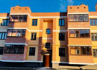 Продается двухкомнатная квартира, 58 м2, Боровск, улица Некрасова, 17Б