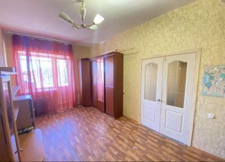 Продажа 2-ком. квартиры, 56.5 м2, Пермский край, улица Парижской Коммуны, 21