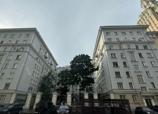 Продам 3-комнатную квартиру, 72.2 м2, Москва, улица Маши Порываевой, 38, метро Комсомольская