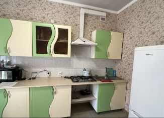 Продам 1-комнатную квартиру, 41 м2, Ставрополь, улица 50 лет ВЛКСМ, 87