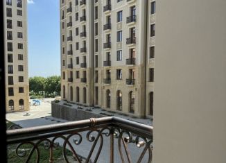 Двухкомнатная квартира на продажу, 76.1 м2, Кабардино-Балкариия, проспект Ленина, 1