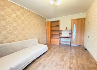 Продажа двухкомнатной квартиры, 48 м2, Астрахань, Звёздная улица, 31
