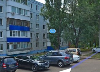 Сдается двухкомнатная квартира, 53 м2, Тольятти, улица Матросова, 45