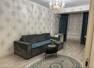 Сдается однокомнатная квартира, 46 м2, Дагестан, улица Гейдара Алиева, 11В