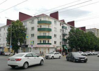 2-ком. квартира на продажу, 45 м2, Майкоп, Краснооктябрьская улица, 30