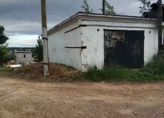 Продаю гараж, 30 м2, Кыштым, площадь Карла Маркса
