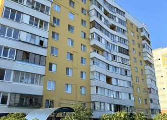 Продается трехкомнатная квартира, 62 м2, Брянская область, Институтская улица, 142