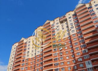 Продается 1-комнатная квартира, 40 м2, Красноармейск, Спортивная улица, 12