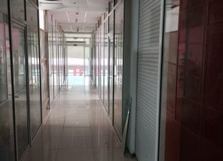 Продаю торговую площадь, 14 м2, Избербаш, улица Докучаева, 1