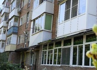 Продажа 1-комнатной квартиры, 29 м2, Таганрог, улица Лизы Чайкиной, 43