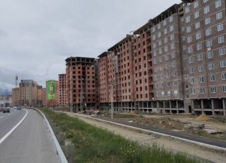 Продажа 3-ком. квартиры, 100 м2, Махачкала, Хивская улица, 17, Ленинский район