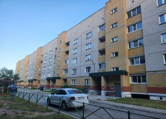 Продажа 2-ком. квартиры, 59.3 м2, Кирово-Чепецк, улица Братьев Васнецовых, 6