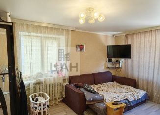 Продам 1-комнатную квартиру, 32 м2, Саратов, улица Измайлова, 13