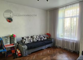 Продажа 2-комнатной квартиры, 53 м2, Санкт-Петербург, Суворовский проспект, 33, Суворовский проспект