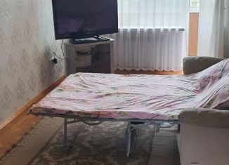 Сдается в аренду 3-ком. квартира, 70 м2, Новочеркасск, улица Крылова, 5