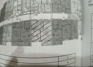 Продам 1-ком. квартиру, 32.2 м2, Пенза, Октябрьский район, улица Генерала Глазунова, с11