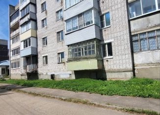 3-ком. квартира на продажу, 62 м2, рабочий посёлок Константиновский, Депутатская улица, 5