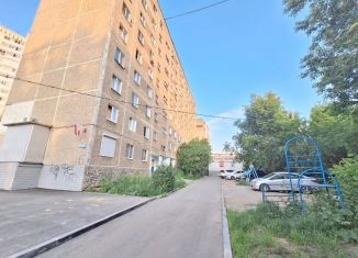 Продаю квартиру студию, 22.3 м2, Екатеринбург, улица Маяковского, 6, метро Уральская