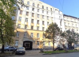 Продаю 2-комнатную квартиру, 33 м2, Санкт-Петербург, улица Всеволода Вишневского, 16