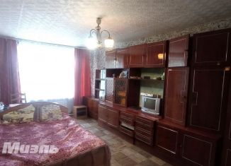 Продажа 3-комнатной квартиры, 58.2 м2, посёлок городского типа Кромы, Заводской переулок, 4