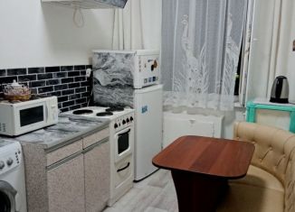 Сдаю в аренду 2-ком. квартиру, 48 м2, Кемерово, проспект Химиков, 23А, Ленинский район