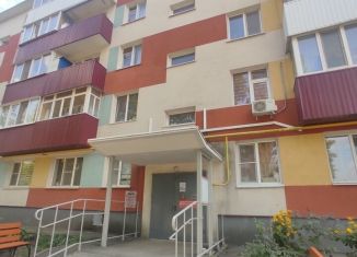 Продаю однокомнатную квартиру, 30 м2, Белгород, улица Мокроусова, 3