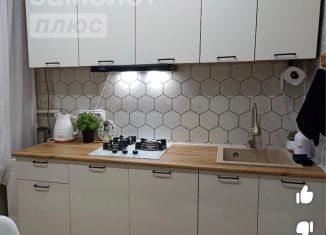 Продажа 2-комнатной квартиры, 44 м2, Альметьевск, улица 8 Марта, 2