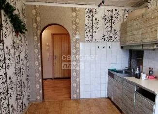 Продается 3-ком. квартира, 57 м2, Кемеровская область, улица Новосёлов, 51