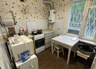 Продажа трехкомнатной квартиры, 58 м2, Татарстан, улица Хусаина Мавлютова, 26