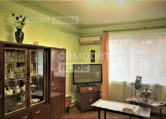 Продается трехкомнатная квартира, 84.2 м2, Краснодарский край, улица Шопена, 30А