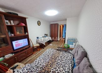 Продам 3-комнатную квартиру, 53 м2, Новороссийск, улица Видова, 119