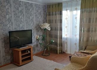 Сдача в аренду 3-ком. квартиры, 56 м2, Яровое, квартал Б, 23