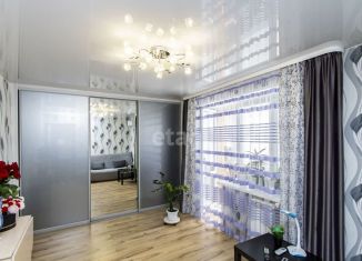 Продам 2-ком. квартиру, 43 м2, Тюмень, Тульская улица, 6