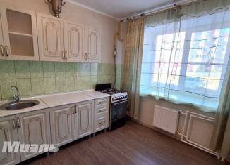 Продам 2-комнатную квартиру, 52 м2, село Старцево, Колледжская улица, 4А