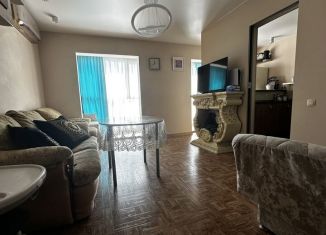 Продажа 2-комнатной квартиры, 80 м2, Хабаровский край, улица Карла Маркса, 99А