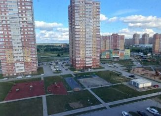 Трехкомнатная квартира на продажу, 87.2 м2, Тульская область, Новомосковская улица, 14