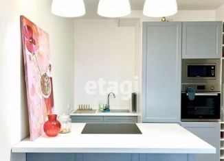 Сдаю 1-ком. квартиру, 42 м2, Мурино, Ручьёвский проспект, 9, ЖК Гринландия-2