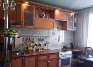 Продается 3-ком. квартира, 66 м2, Красноярский край, улица Курчатова, 15Б