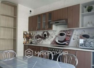 Продается 1-комнатная квартира, 42.2 м2, Новосибирск, улица Адриена Лежена, 36