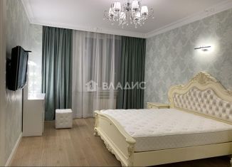 Продам 2-ком. квартиру, 88 м2, Москва, Мосфильмовская улица, 88к4с1, ЖК Мосфильмовский