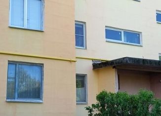 Продажа 3-ком. квартиры, 61 м2, Курская область, улица Серёгина, 32