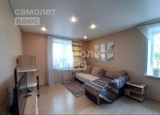 Продам 2-ком. квартиру, 65 м2, Ярославская область, Красноборская улица, 60