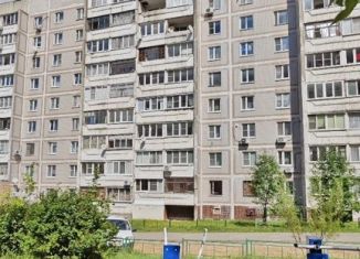 Продается двухкомнатная квартира, 50.3 м2, Чехов, улица Гагарина, 122