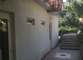 Сдам комнату, 50 м2, посёлок Утёс, улица Гагариной, 25/7